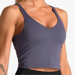Athletic tank top